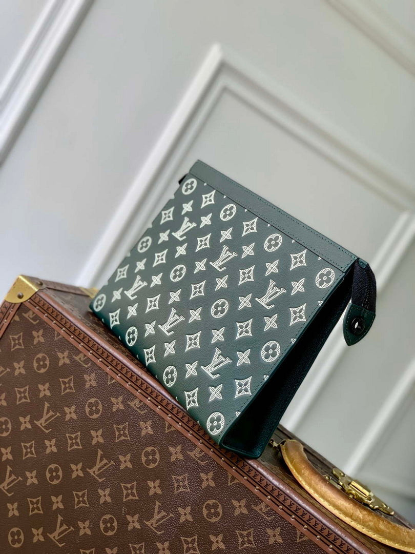 LV M61692 Louis Vuitton Pochette Voyage MM Bag Forest Green