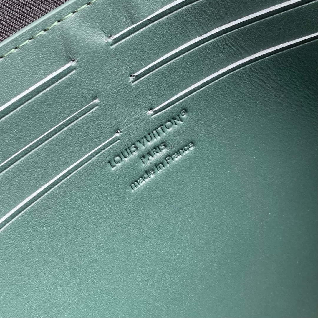 LV M61692 Louis Vuitton Pochette Voyage MM Bag Forest Green