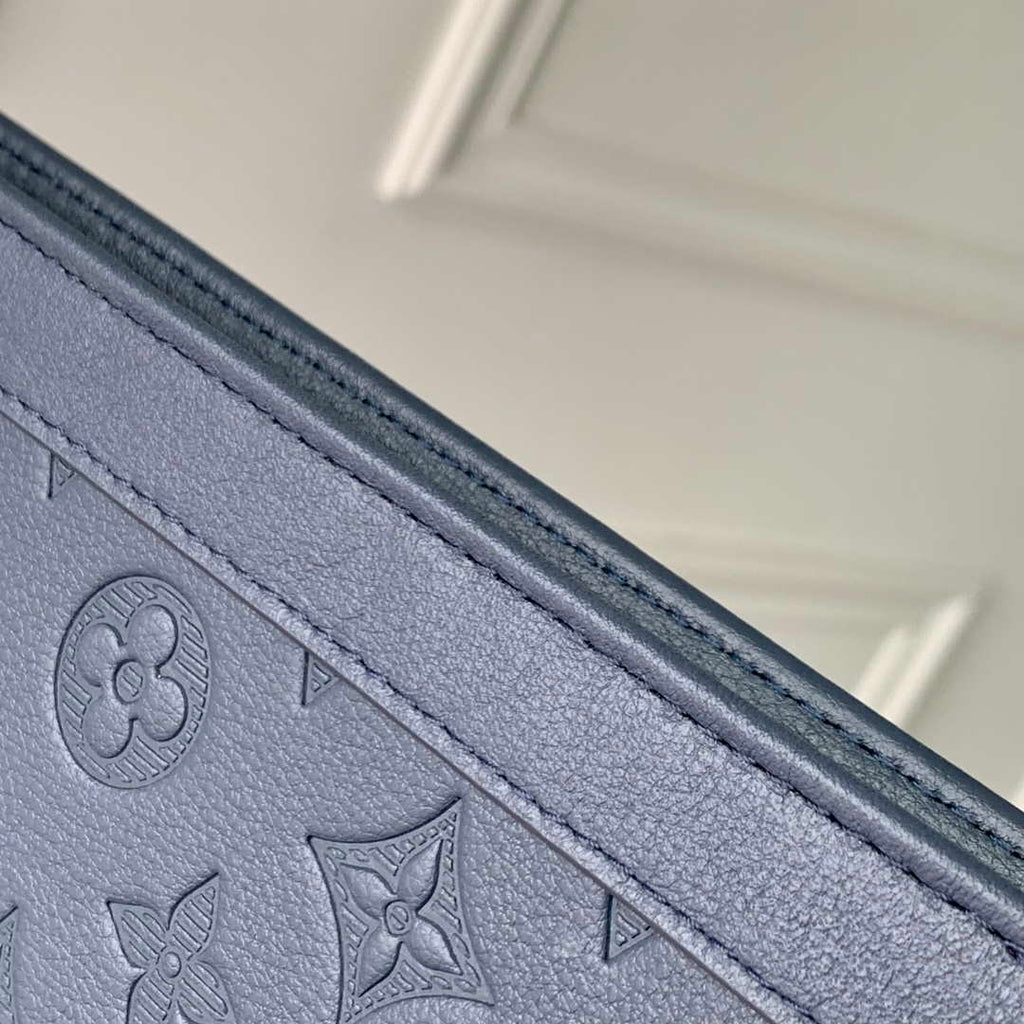 LV M61692 Louis Vuitton Pochette Voyage MM Bag Monogram £Âlue