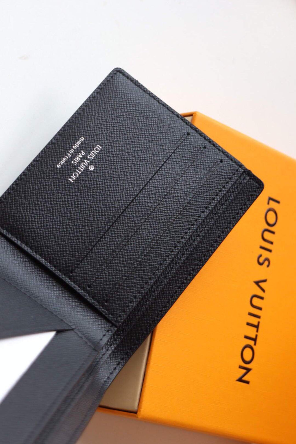 LV M61695 Louis Vuitton Multiple Wallet Monogram Eclipse