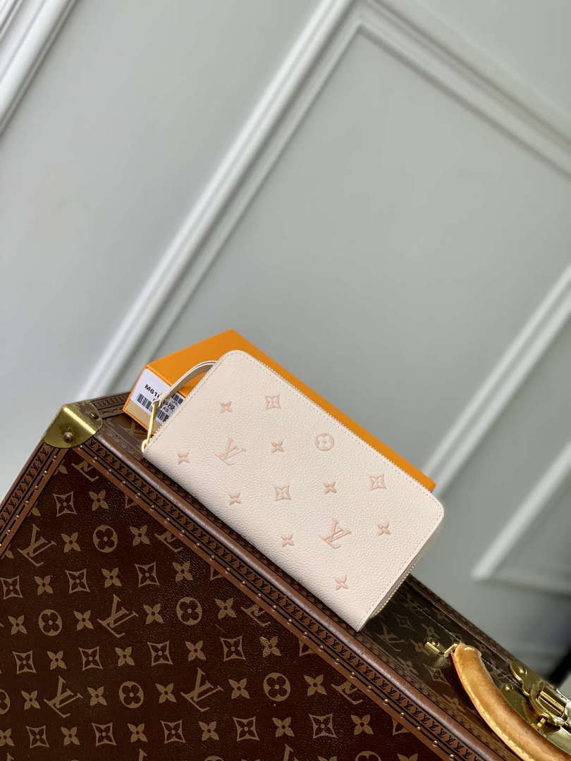 LV M61864 Louis Vuitton Zippy Wallet Eden