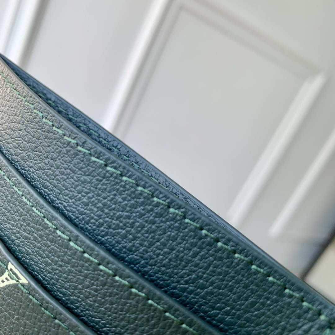 LV M62170 Louis Vuitton Double Card Holder Forest Green