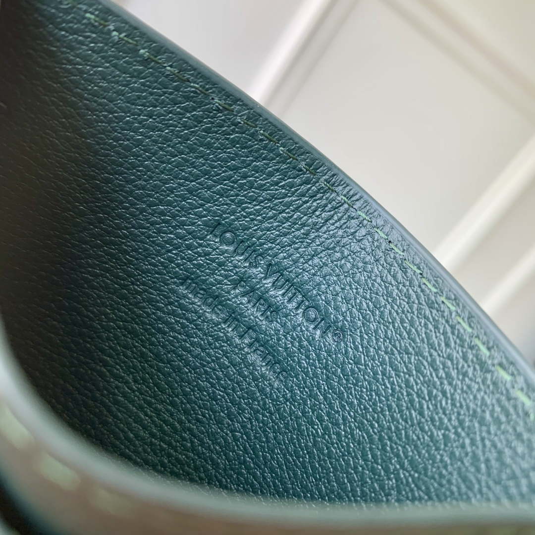 LV M62170 Louis Vuitton Double Card Holder Forest Green