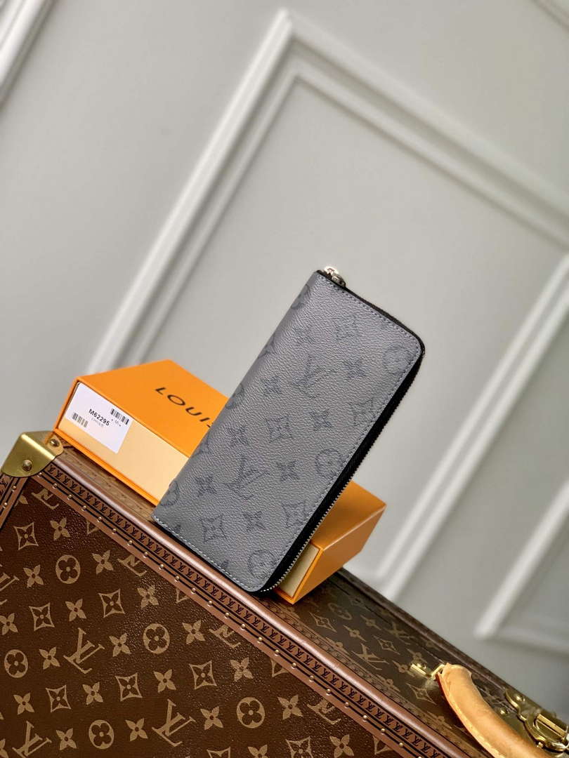 LV M62295 Louis Vuitton Zippy Wallet Vertical Gray