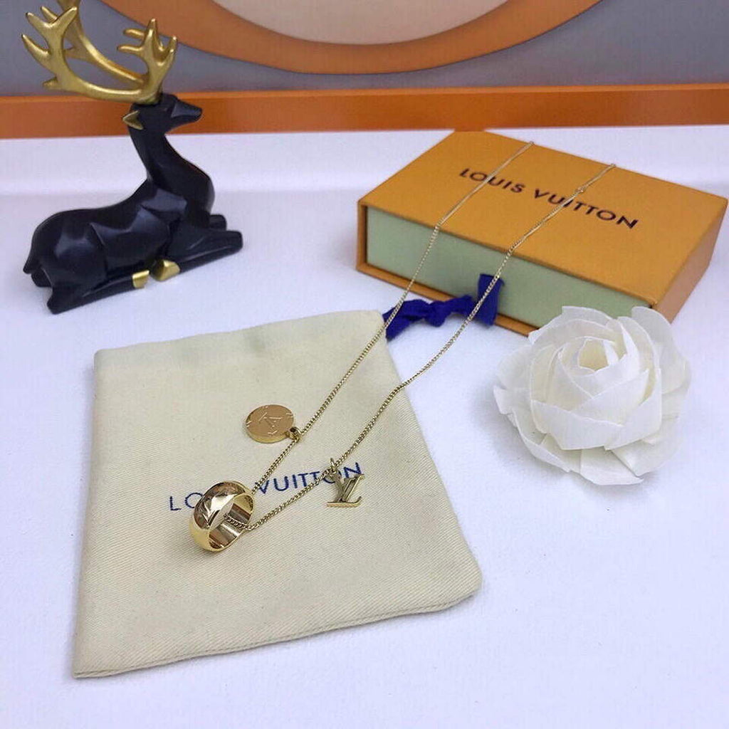 LV M62485 Louis Vuitton Monogram Charms Necklace Gold