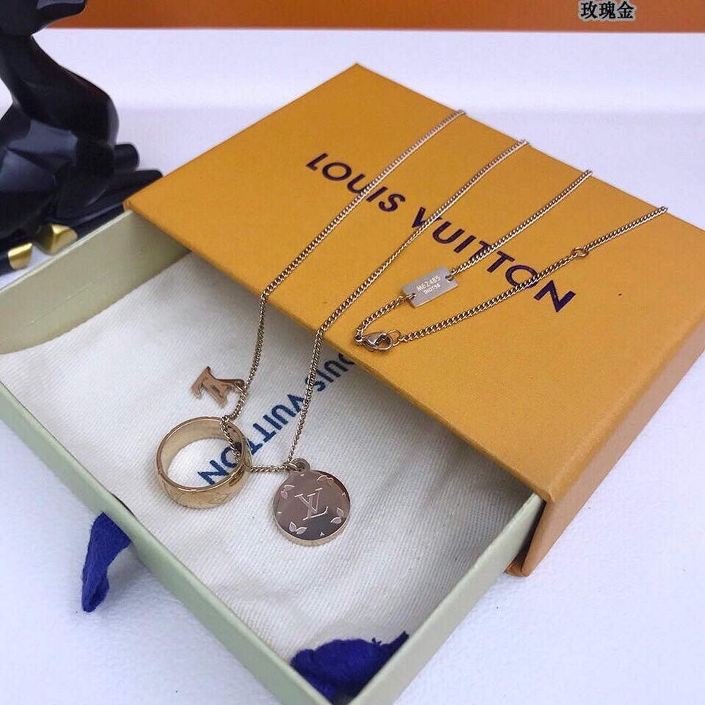 LV M62485 Louis Vuitton Monogram Charms Necklace Rose Gold