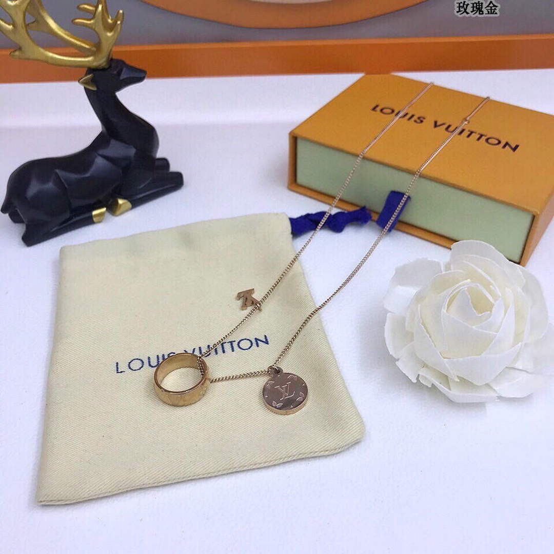 LV M62485 Louis Vuitton Monogram Charms Necklace Rose Gold