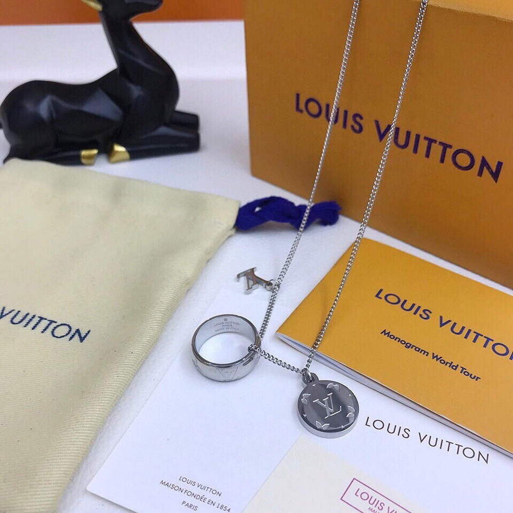 LV M62485 Louis Vuitton Monogram Charms Necklace Silver