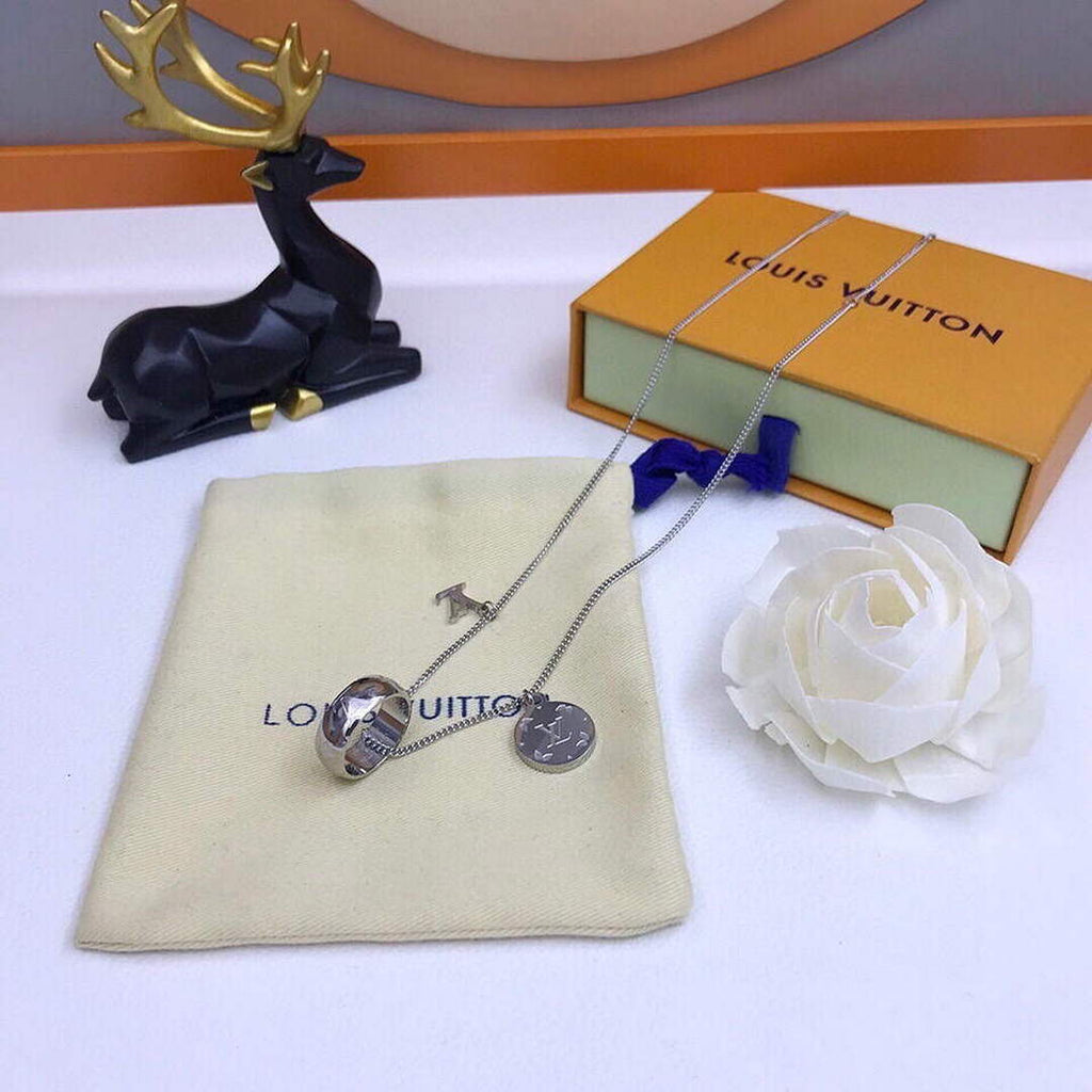 LV M62485 Louis Vuitton Monogram Charms Necklace Silver