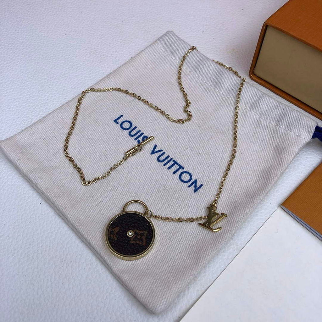 LV M62486 Louis Vuitton Monogram Charms Necklace