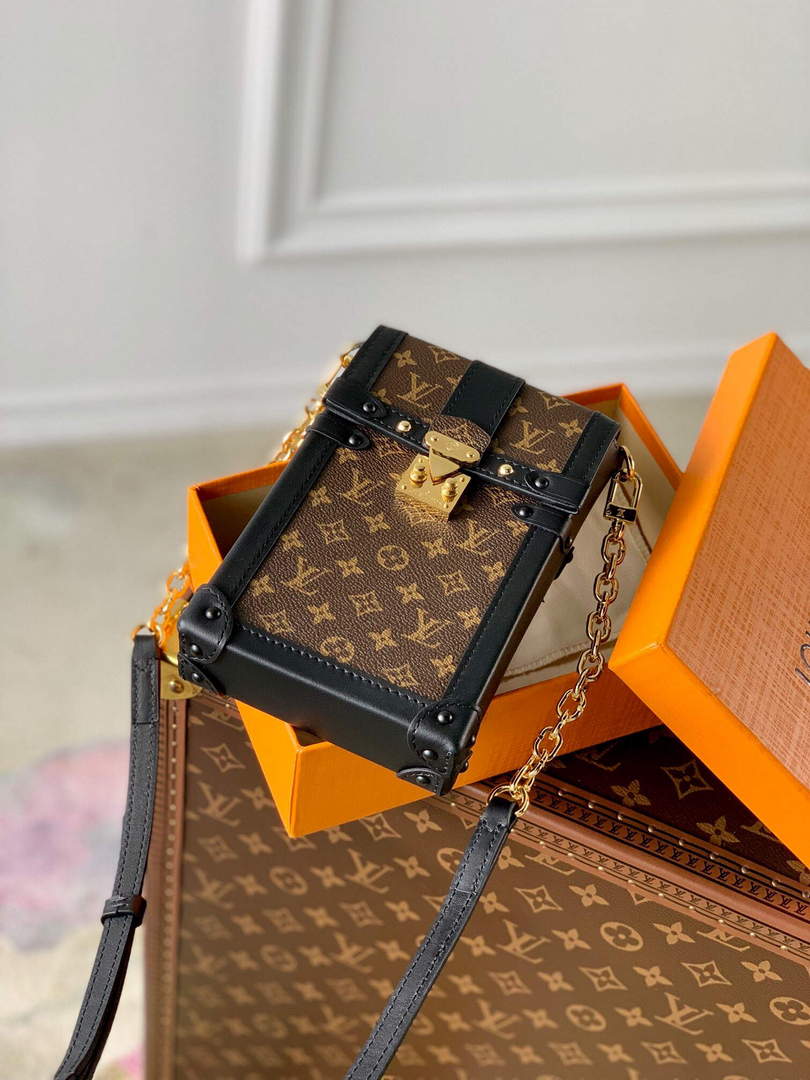 LV M63913 Louis Vuitton Vertical Trunk Pochette Bag Black