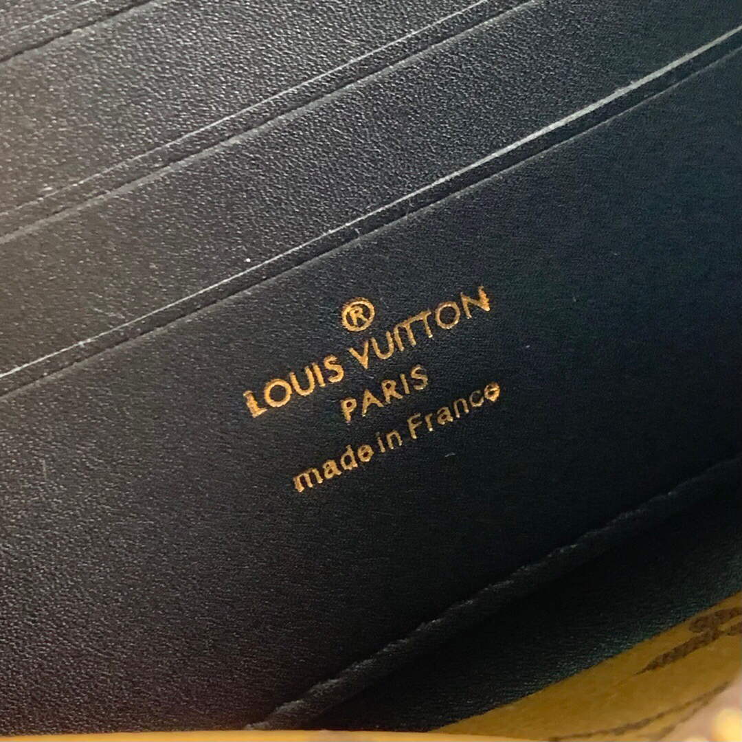 LV M63913 Louis Vuitton Vertical Trunk Pochette Bag - Default Title - View 8