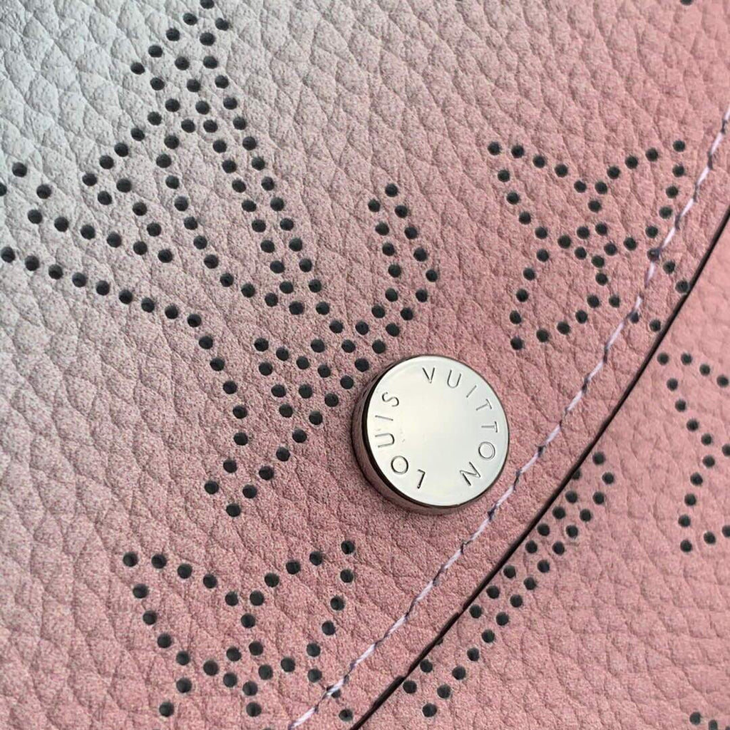 LV M64050 Louis Vuitton Anae Coin Purse Gradient Pink