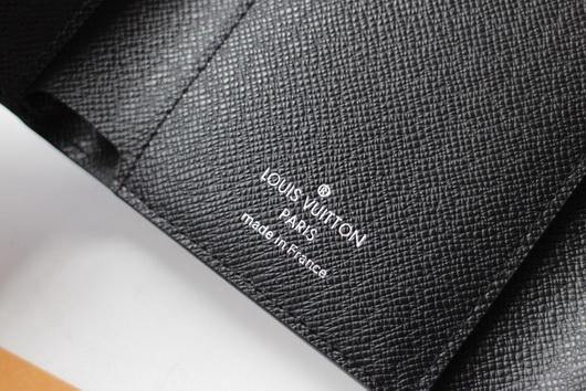 LV M64414 Louis Vuitton Twist Compact Wallet Epi Leather Black - luxibagsmall