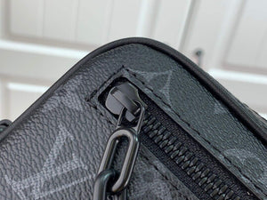 LV M68321 Louis Vuitton Pochette Volga Bag Black - Default Title - View 5