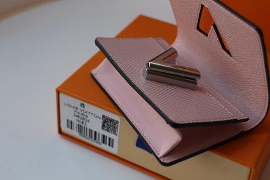 LV M68682 Louis Vuitton Twist Multicartes Wallet Epi Leather Pink - luxibagsmall