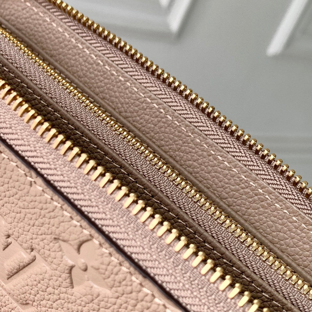 LV M69034 Louis Vuitton Zippy Wallet Khaki