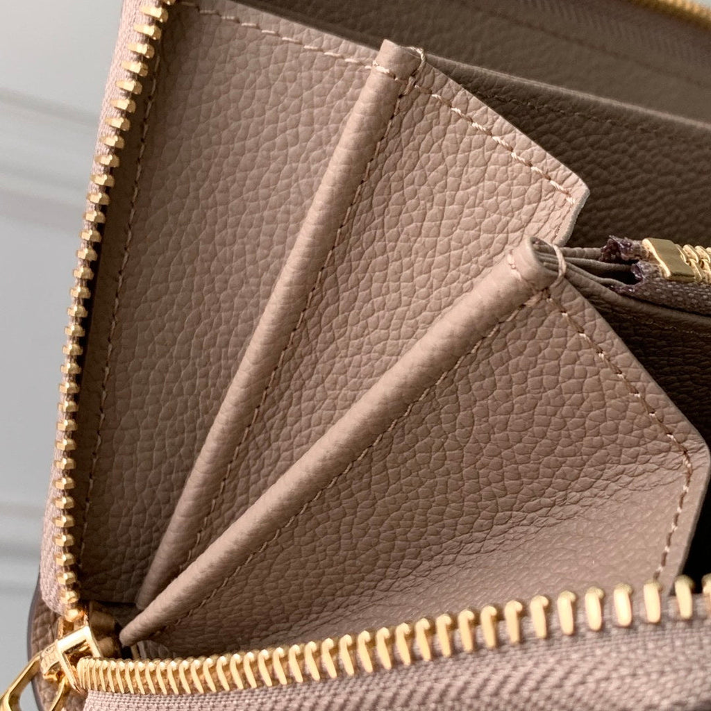 LV M69034 Louis Vuitton Zippy Wallet Khaki