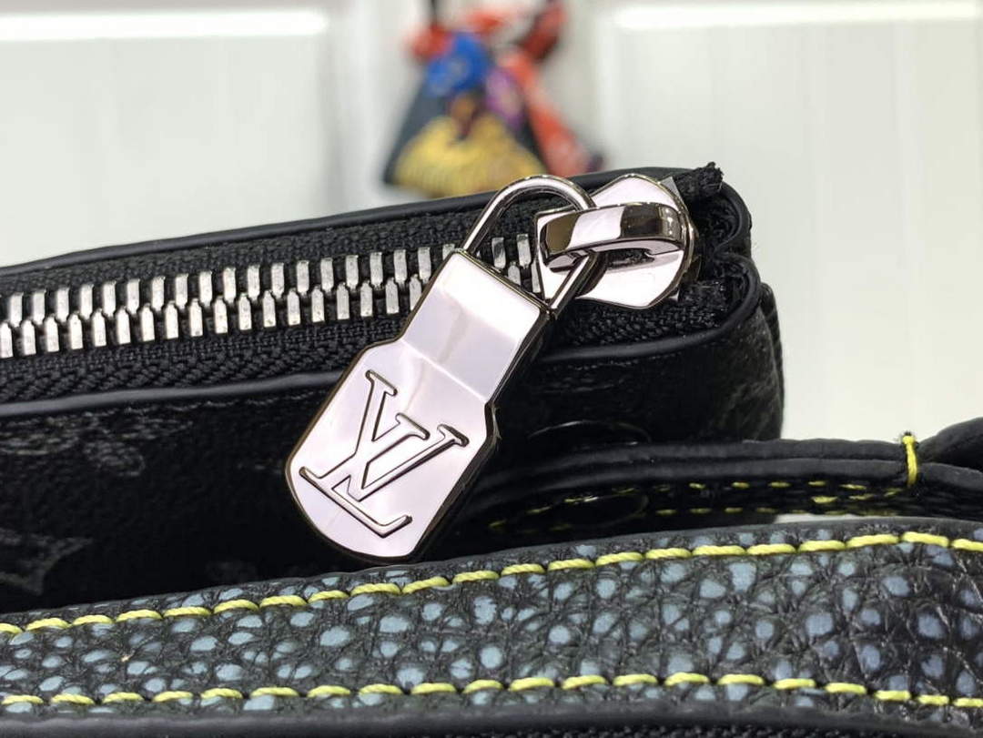 LV M69443 Louis Vuitton Trio Messenger Bag Monogram - Default Title - View 6
