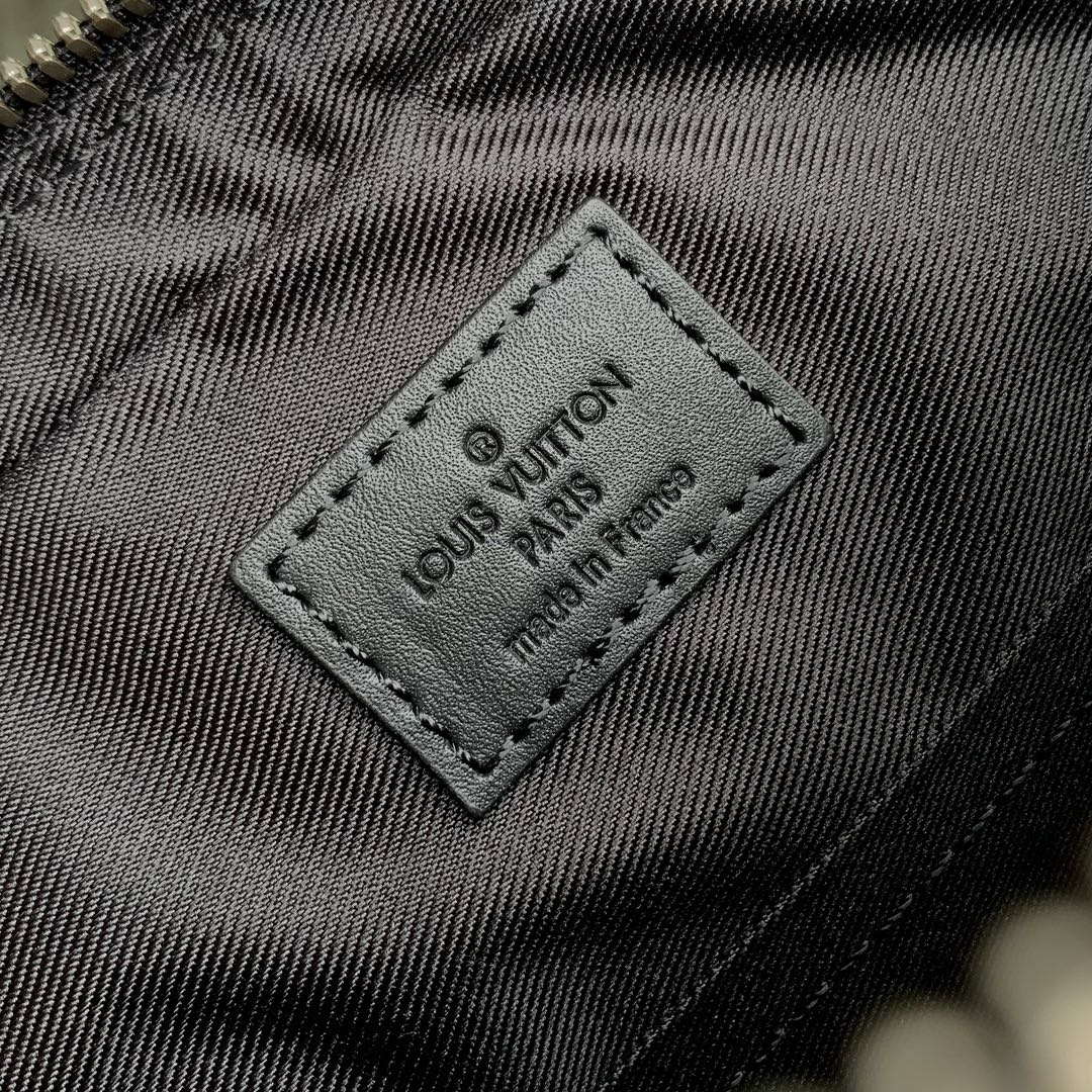 LV M69443 Louis Vuitton Trio Messenger Bag Monogram Eclipse Canvas