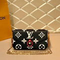 LV M69515 Louis Vuitton Crafty F¨¦licie Pochette Black - luxibagsmall