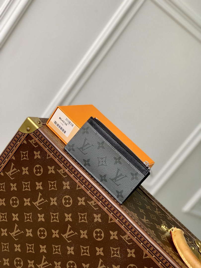 LV M69533 Louis Vuitton Coin Card Holder Gray