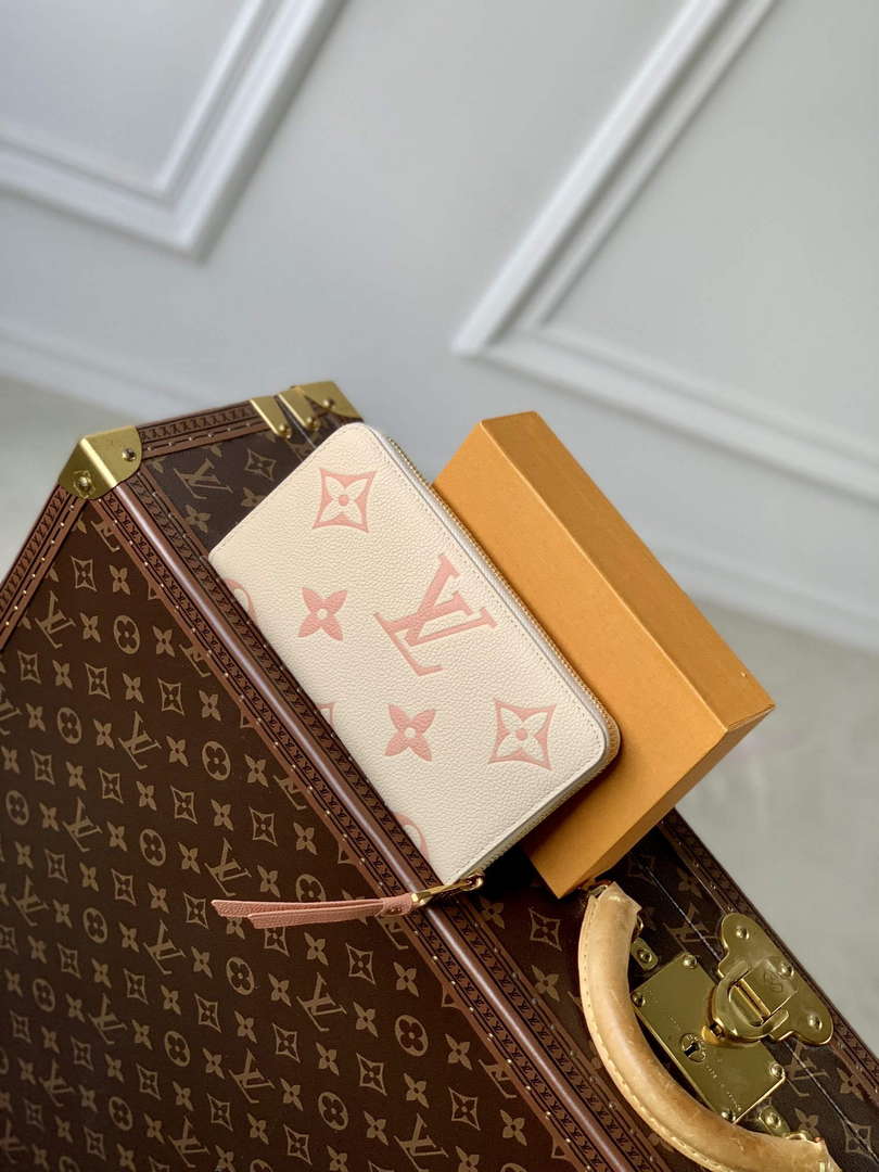 LV M69794 Louis Vuitton Zippy Wallet Pink - Default Title - View 1