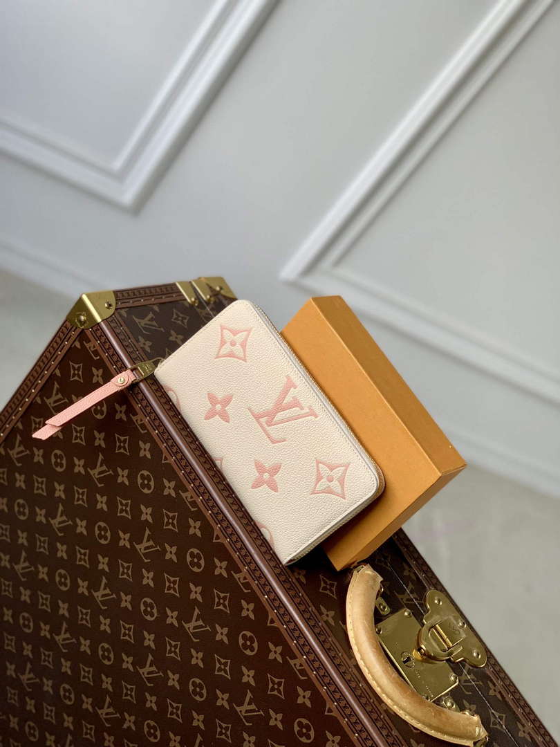LV M69794 Louis Vuitton Zippy Wallet Pink
