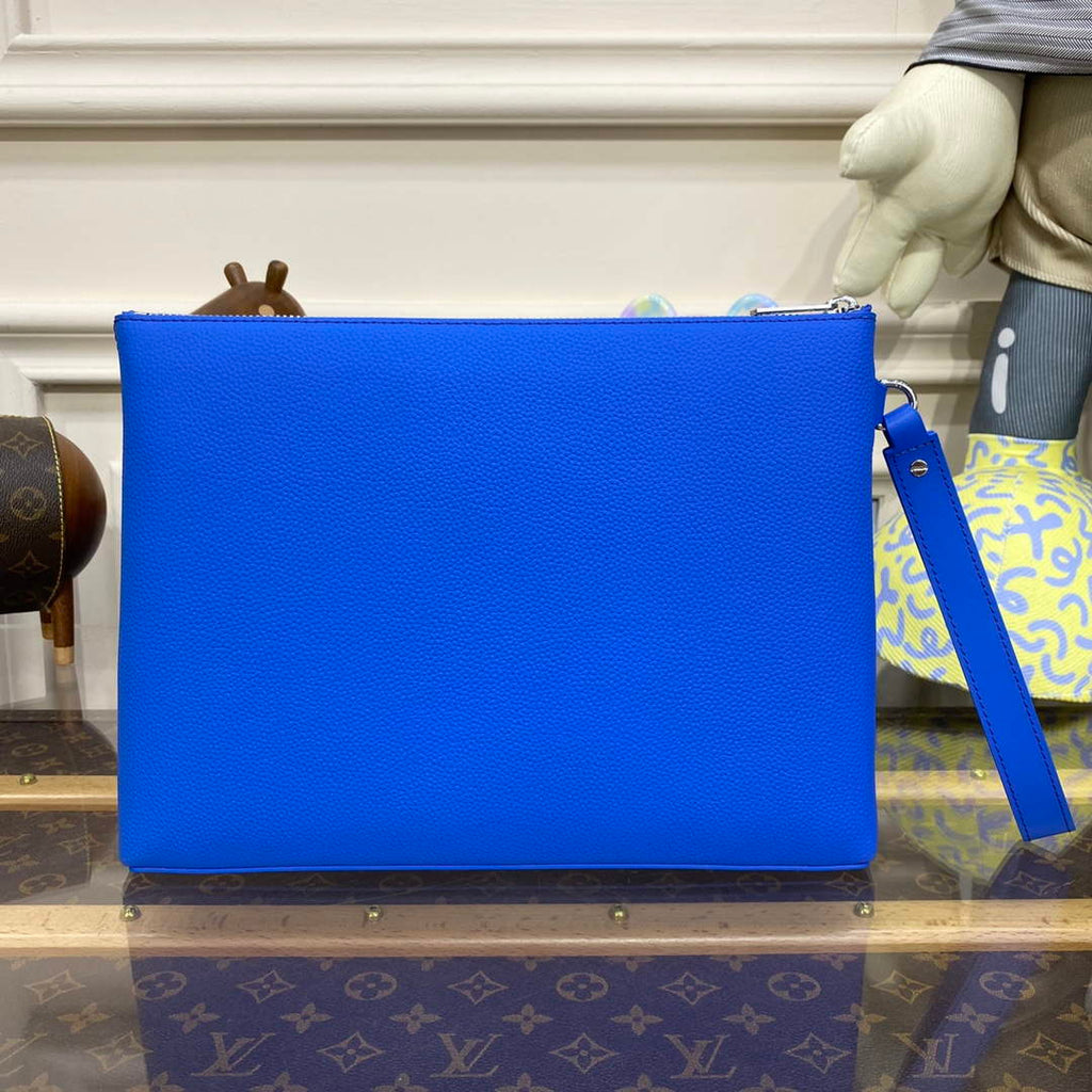 LV M69837 Louis Vuitton Takeoff Pouch Bag Dop blue