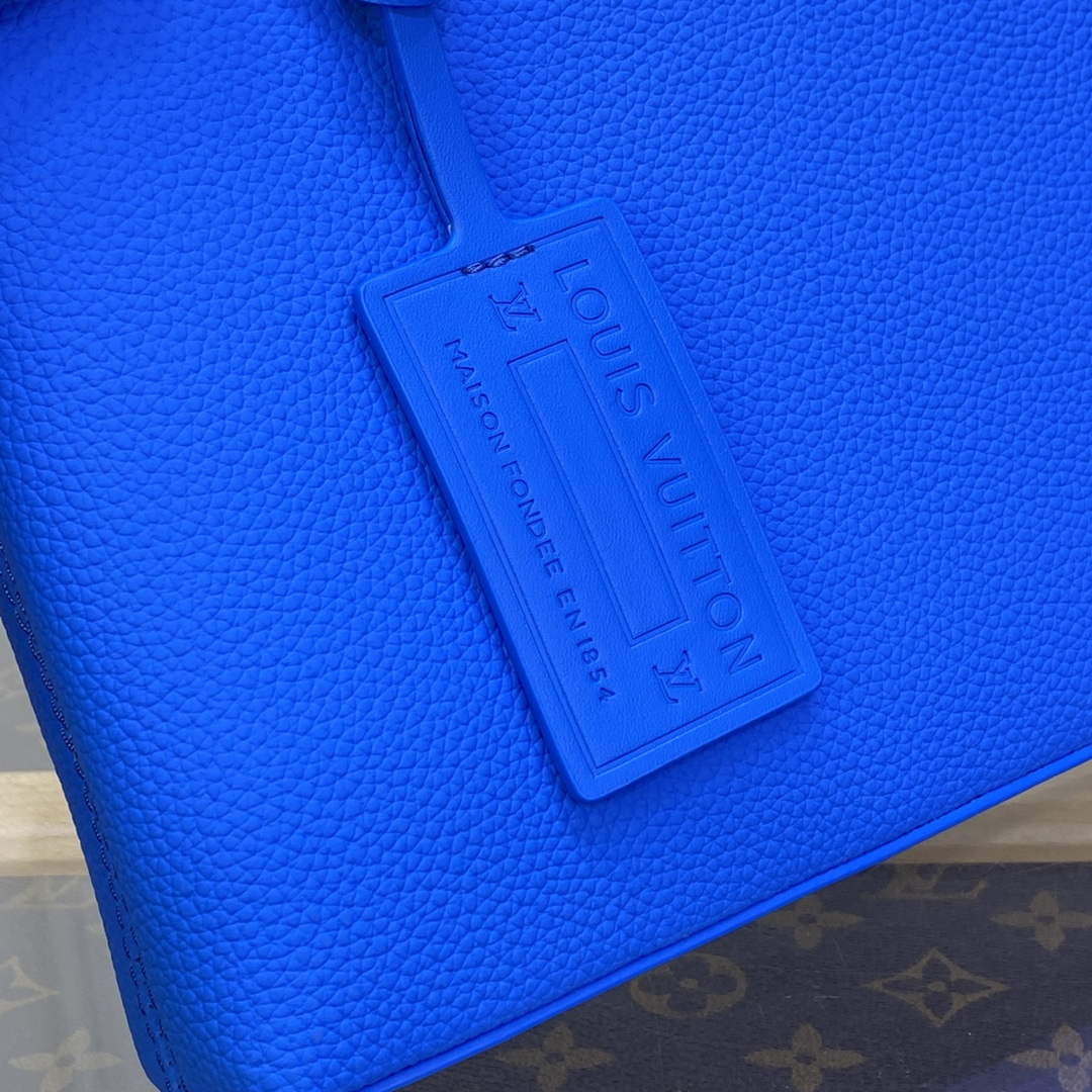 LV M69837 Louis Vuitton Takeoff Pouch Bag Dop blue - Default Title - View 6