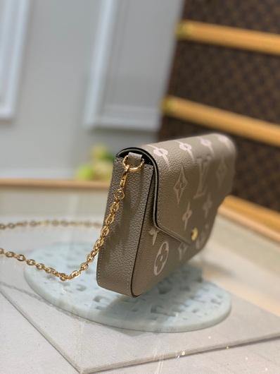 LV M69977 Louis Vuitton M80482 F¨¦licie Pochette Leather Tourterelle GrayCream - luxibagsmall