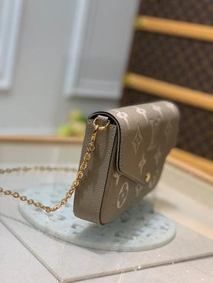 LV M69977 Louis Vuitton M80482 F¨¦licie Pochette Leather Tourterelle GrayCream - luxibagsmall
