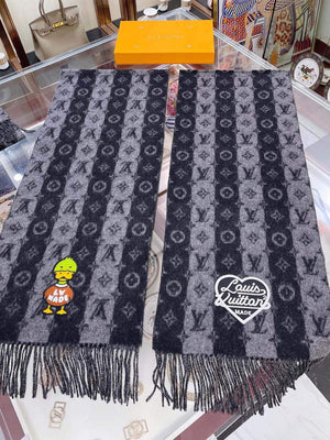 LV M70517 Louis Vuitton Petit Damier Scarf  L60162 - Default Title - View 4