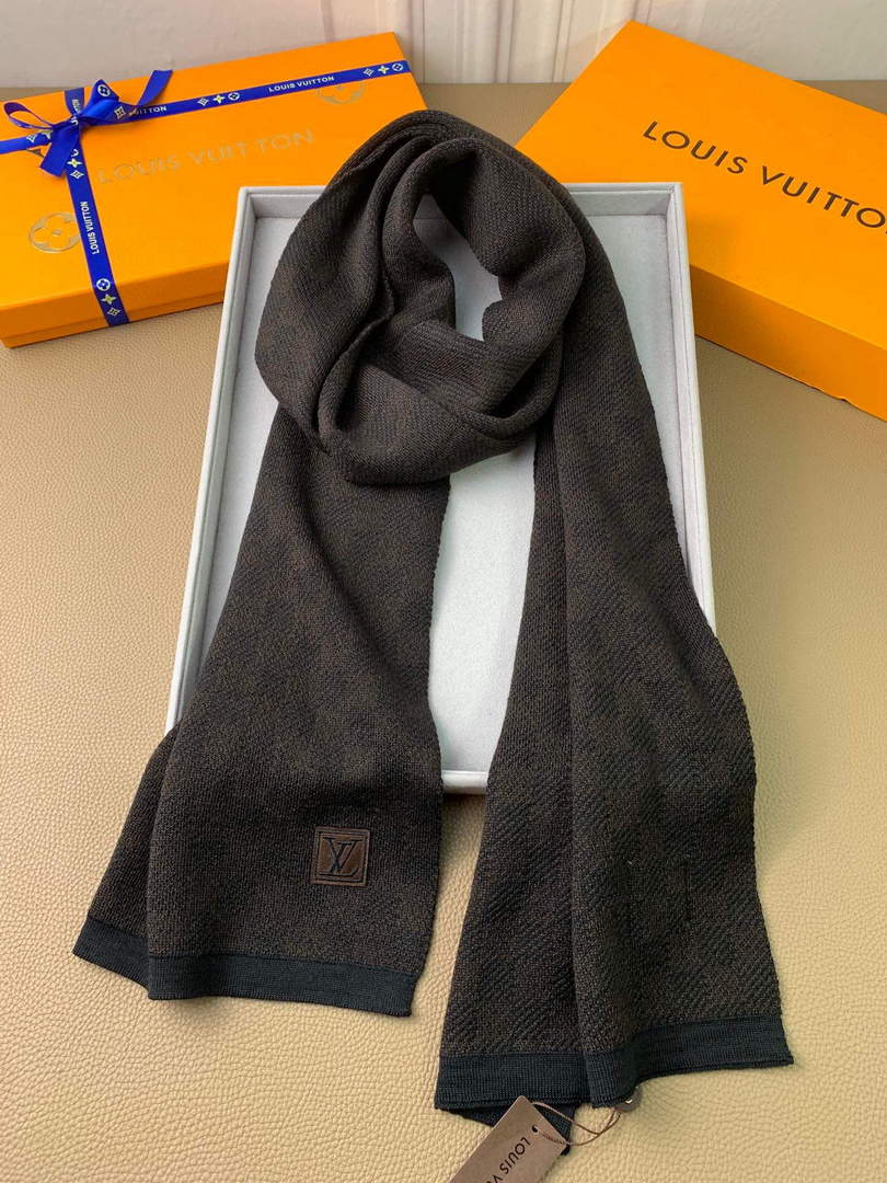 LV M70517 Louis Vuitton Petit Damier Scarf  L60154