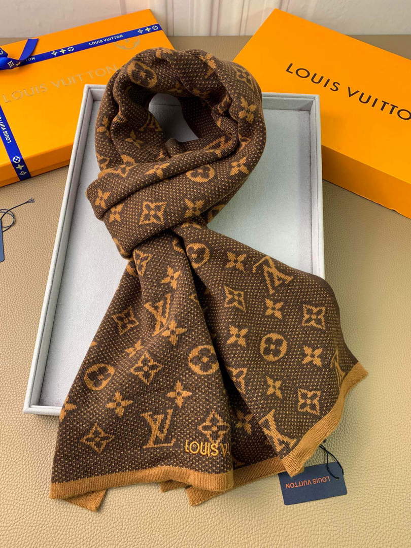 LV M70517 Louis Vuitton Petit Damier Scarf  L60160