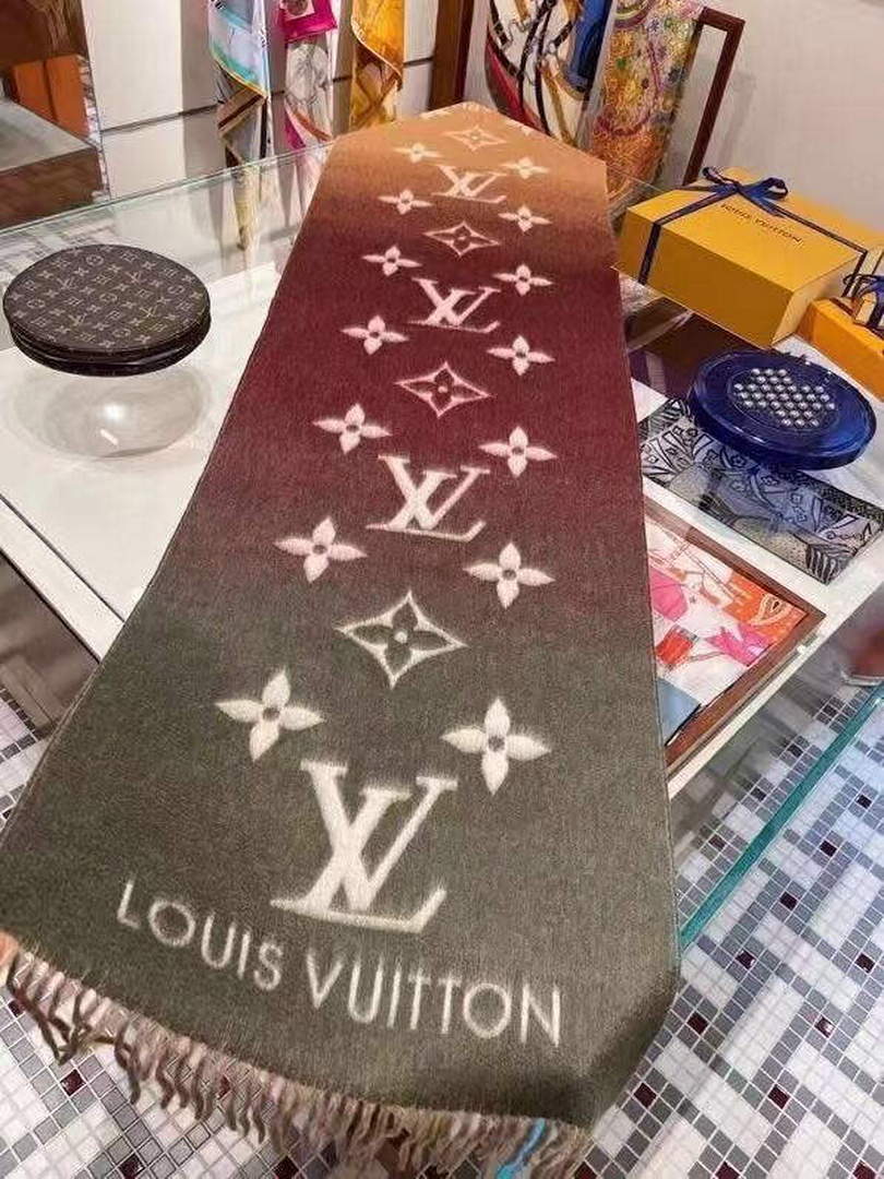 LV M70868 Louis Vuitton Reykjavik Gradient Scarf L60169