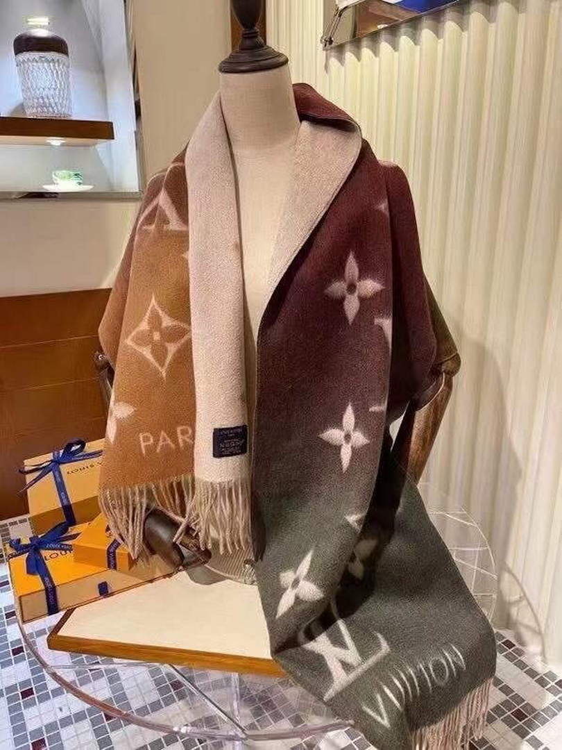 LV M70868 Louis Vuitton Reykjavik Gradient Scarf L60169