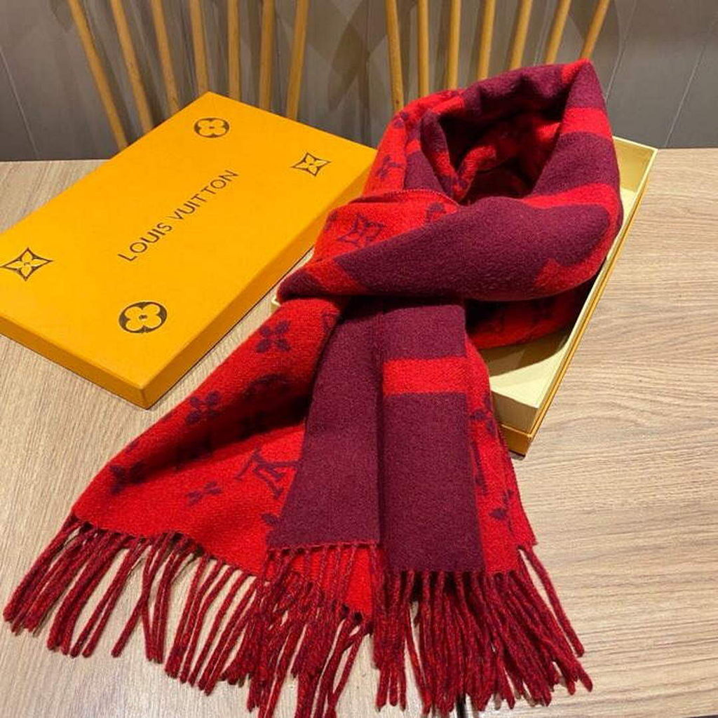 LV M70924 Louis Vuitton Monogram Split Scarf L60150