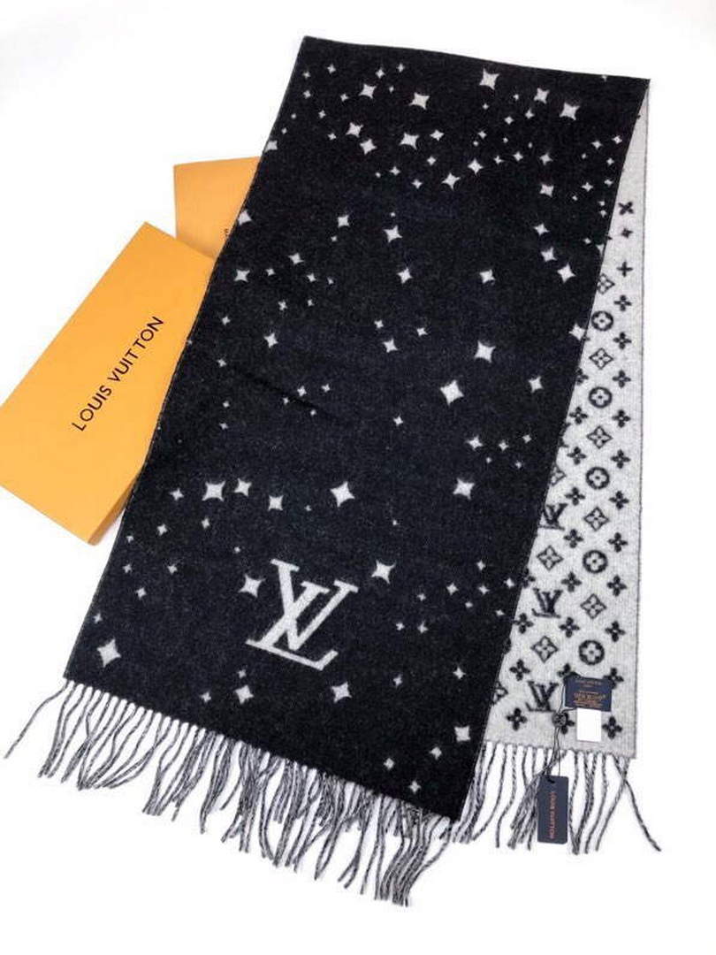 LV M70924 Louis Vuitton Monogram Split Scarf L60151
