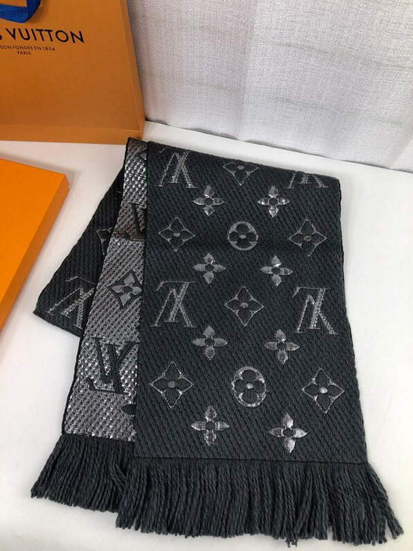 LV M72432 Louis Vuitton Logomania Scarf L60134
