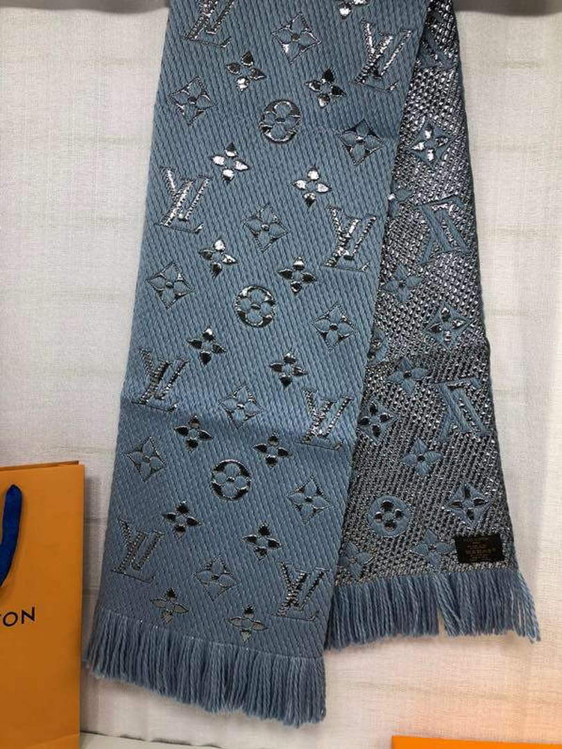 LV M72432 Louis Vuitton Logomania Scarf L60135
