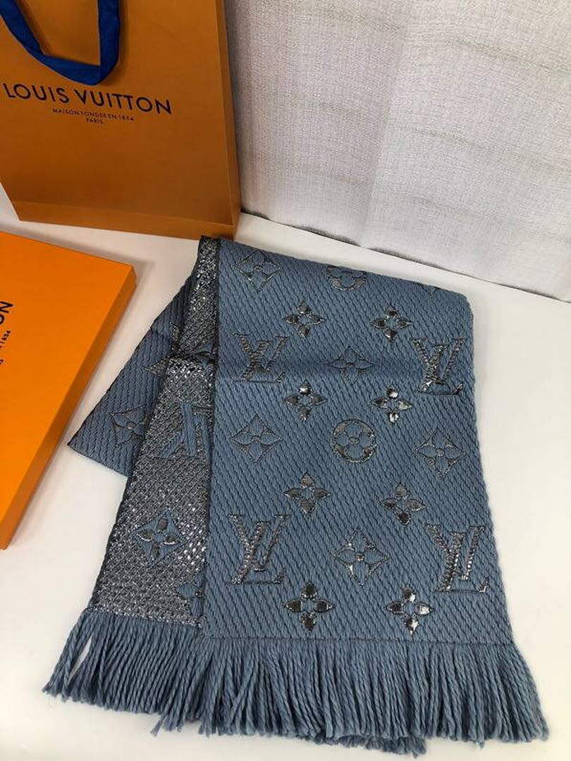 LV M72432 Louis Vuitton Logomania Scarf L60135