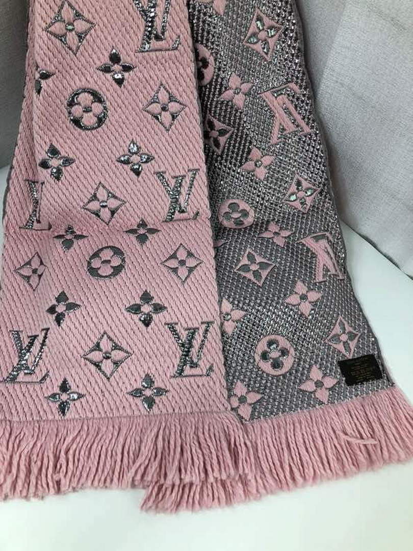 LV M72432 Louis Vuitton Logomania Scarf L60137