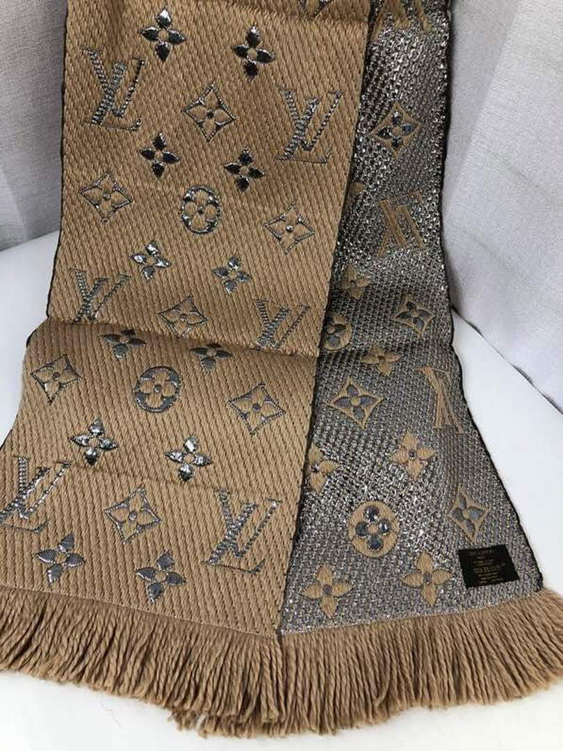 LV M72432 Louis Vuitton Logomania Scarf L60138
