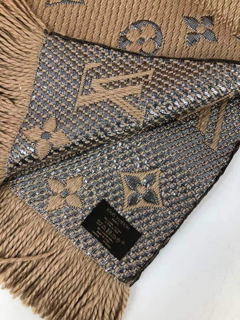 LV M72432 Louis Vuitton Logomania Scarf L60138
