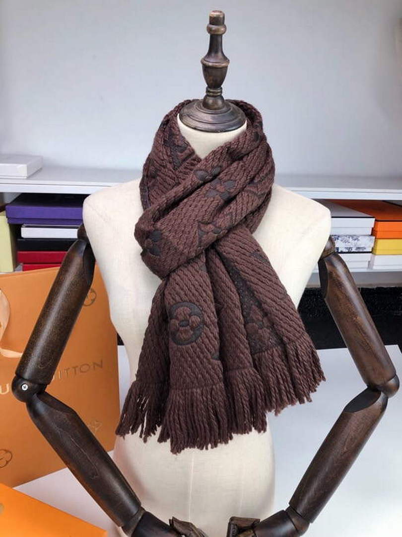 LV M72432 Louis Vuitton Logomania Scarf L60146
