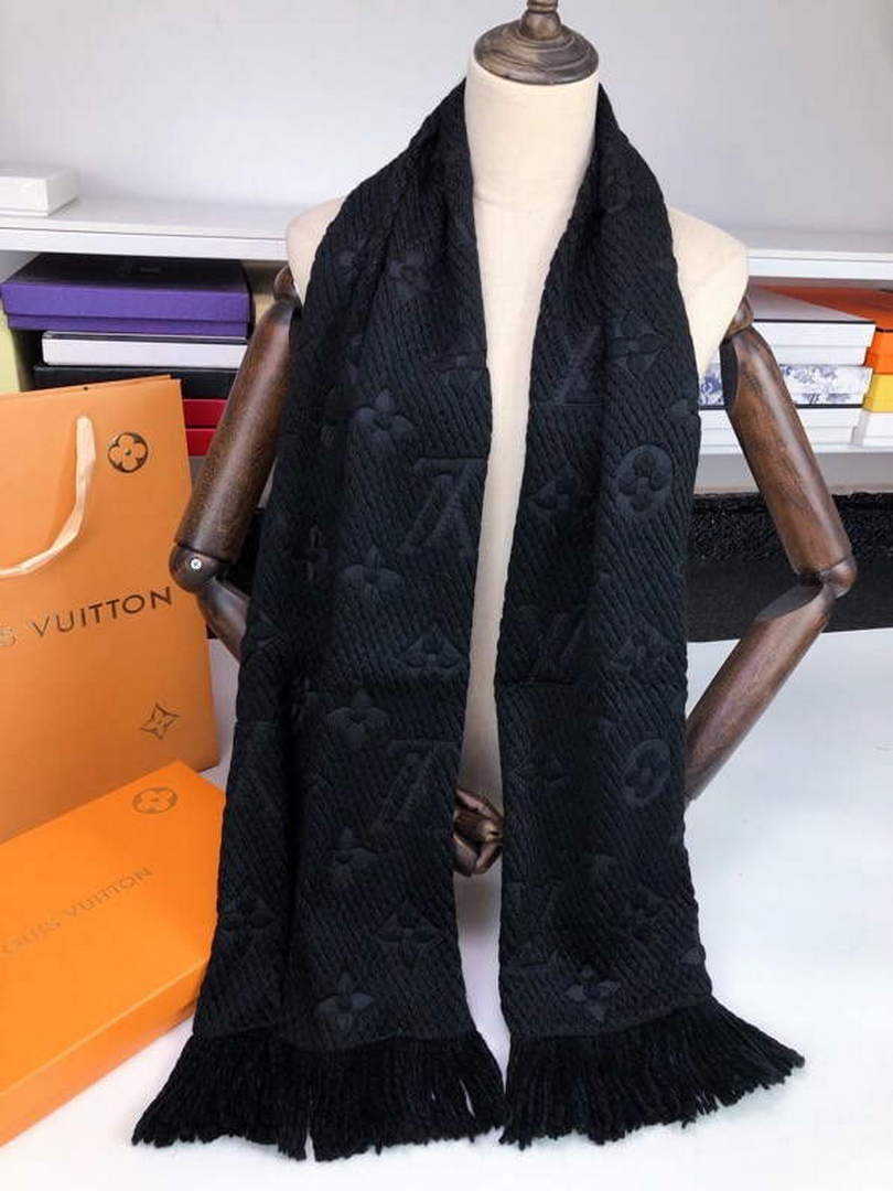 LV M72432 Louis Vuitton Logomania Scarf L60147