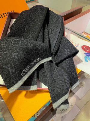 LV M73468 Louis Vuitton My Monogram Eclipse Scarf L60148 - Default Title - View 6