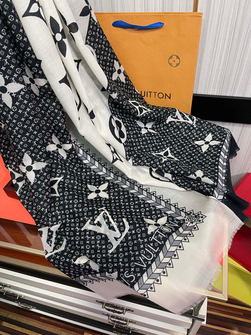 LV M73675 Louis Vuitton Fashion Printing Scarf Stole L60186