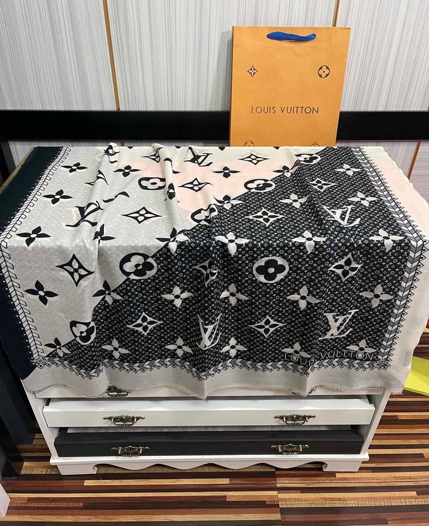 LV M73675 Louis Vuitton Fashion Printing Scarf Stole L60186